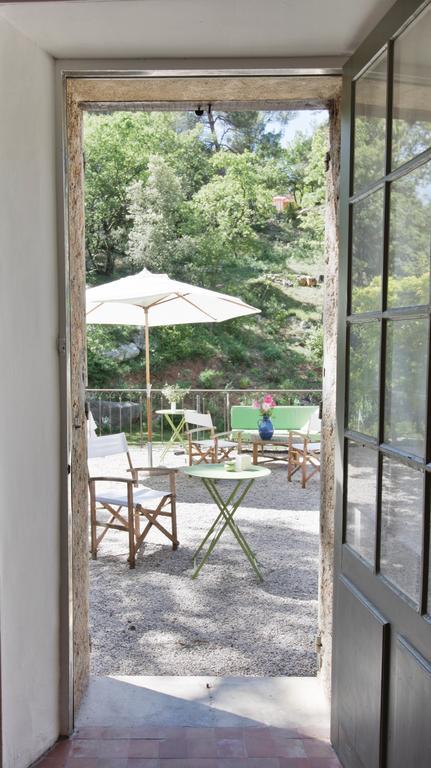 Bed and Breakfast Le Moulin En Provence Saint-Antonin-sur-Bayon Экстерьер фото